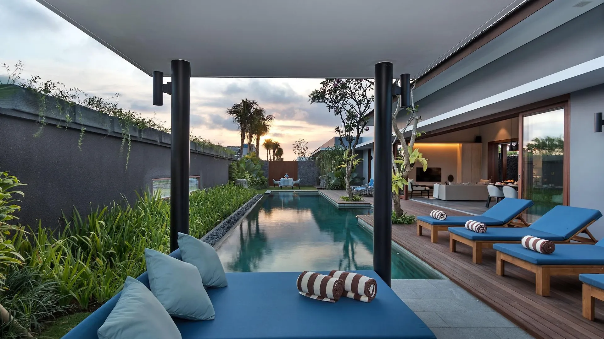 Amarin Seminyak Villa Indonesia